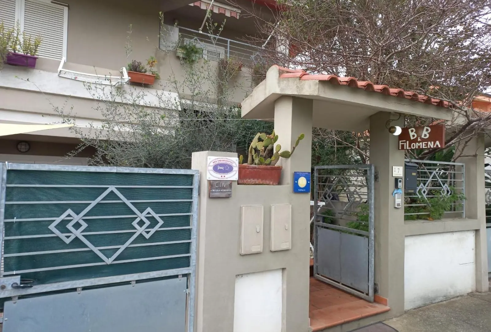 Bed & Breakfast B&B Filomena Santa Giusta Italy